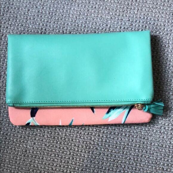 NWOT Rachel Pally Reversible Palm Clutch - Picture 2 of 8
